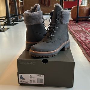 Women’s size 8 Timberland Boots - Brand New in box